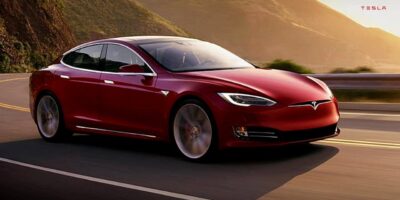 Tesla (TSLA34) faz recall de mais de 1,6 milhão de carros para correção de software remoto