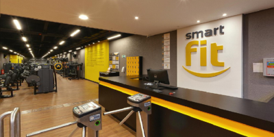 Radar: Smart Fit (SMFT3) compra 10% de rede mexicana, Alpargatas (ALPA4) venderá fatia na Osklen, AgriBrasil (GRAO3) adquire porto em SC