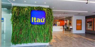 Itaú (ITUB4) lançará IA generativa para atendimento aos clientes