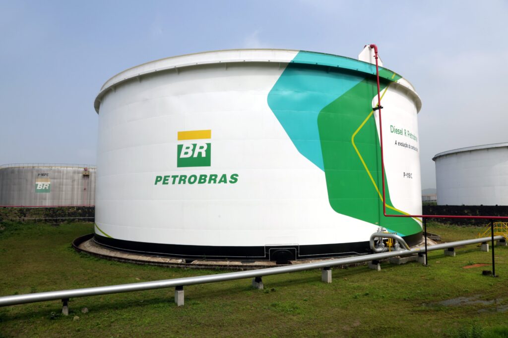 Petrobras (PETR4): analistas fazem previsão sobre dividendos