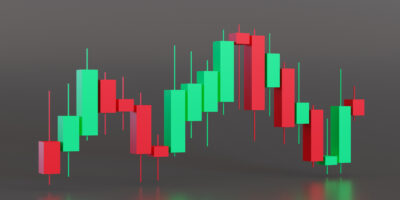 Ibovespa fecha em alta com Vale (VALE3) e Petrobras (PETR4); dólar renova máxima